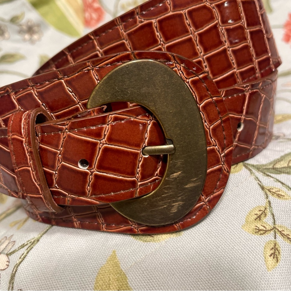 Retro Leather Croc Print Brown Belt - Picture 3 of 16